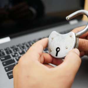 internet, sicherheit, schloss, cyber, datenschutz, internet-sicherheit, passwort, kriminalität, daten, technologie, netzwerk, online, hacker, digital, sichern, code, schutz, malware, system, datenschutz, datenschutz, datenschutz, datenschutz, datensc